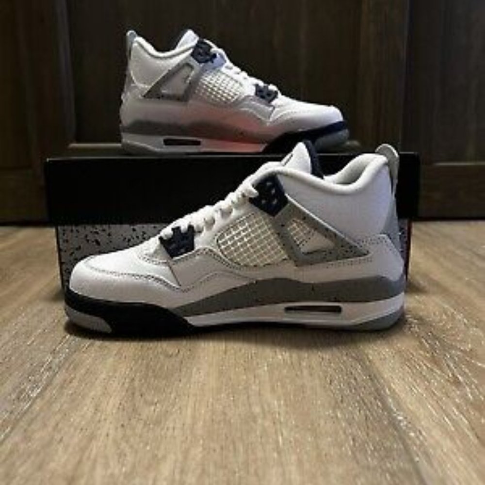 Jordan Retro 4 "Midnight Navy" - Picture 3 of 7